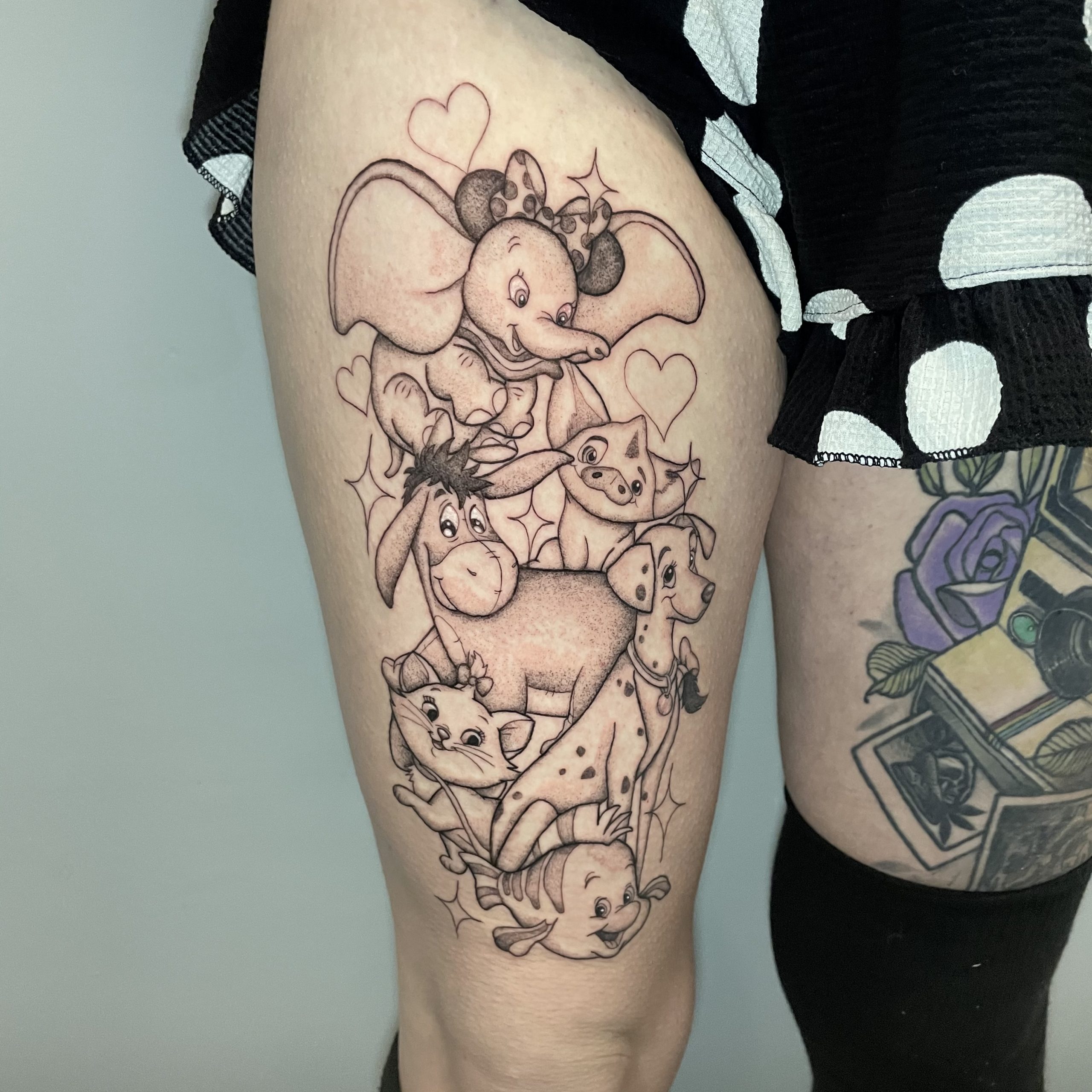 Tattoo Artist Turns 8 YearOld Girls Dull Leg Braces Into Colorful Disney  Villains